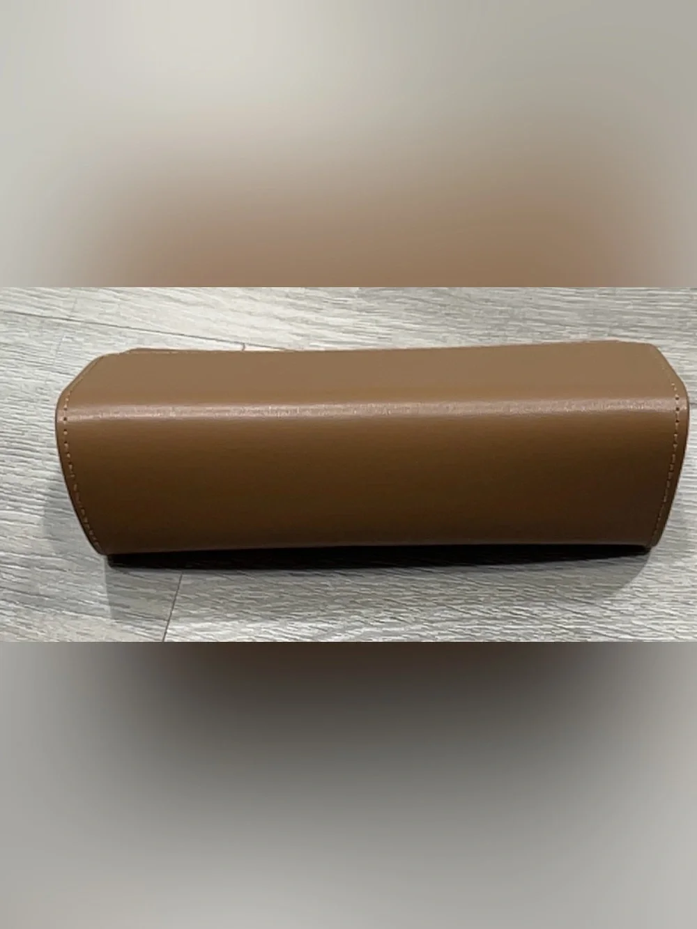 Authentic Burberry London England Brown Leather Triangular Glasses Sunglass Case